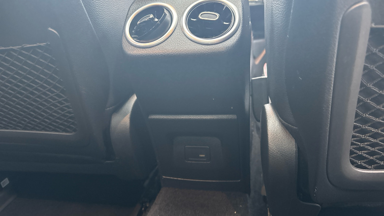 Mercedes-Benz CLA 250e AMG Line Premium + Night Ed 4dr Tip Auto Saloon